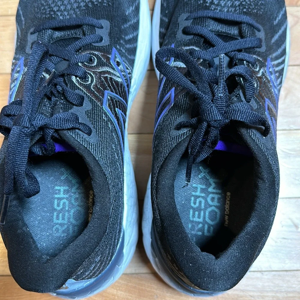 New bala sneakers - Picture 6 of 8